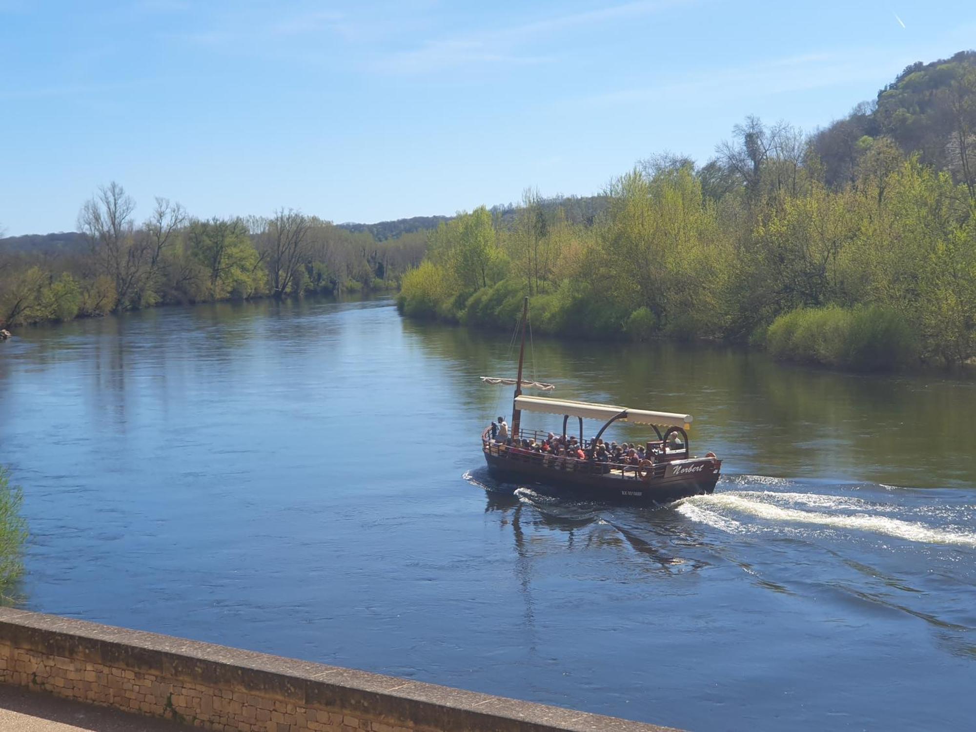 L Appart D En Face Sarlat-la-Canéda Eksteriør billede